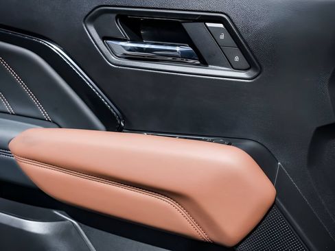 New 2026 GMC Canyon AT4 AWD/4WD image 18