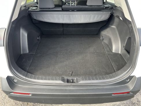 Certified 2024 Toyota RAV4 XLE image 29