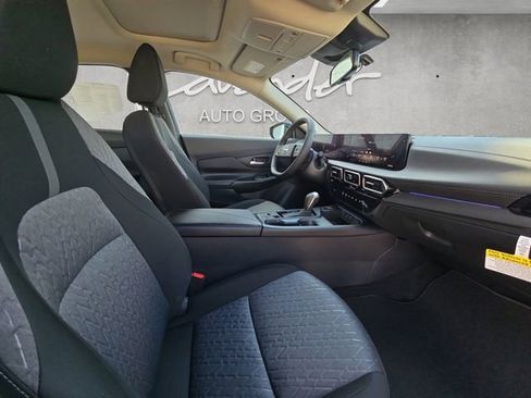 New 2026 Nissan Sentra SV FWD image 24