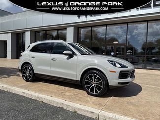 Used 2020 Porsche Cayenne image 1