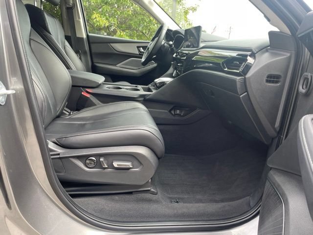 Used 2025 Acura MDX w/ Technology Package AWD/4WD image 17