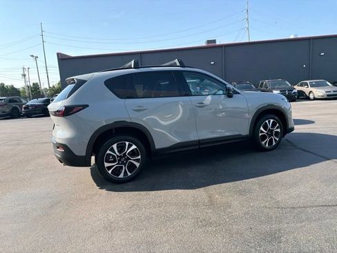 New 2026 MAZDA CX-5 Preferred AWD/4WD image 8