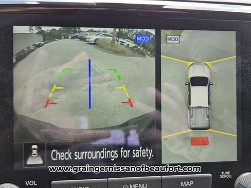 Used 2023 Nissan Frontier Pro-X w/ Pro Convenience Package RWD image 9