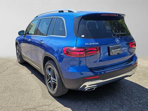 Used 2026 Mercedes-Benz GLB 250 image 5