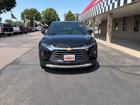 Used 2022 Chevrolet Blazer LT AWD/4WD image 2