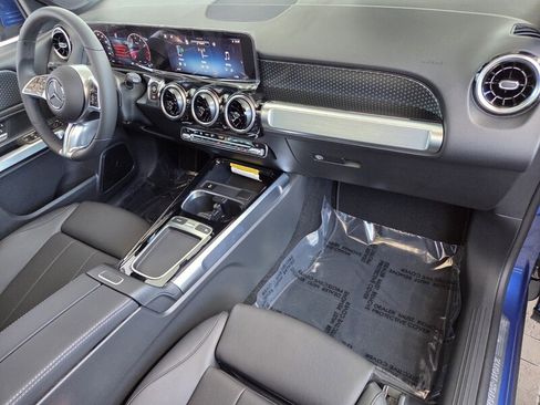 New 2026 Mercedes-Benz GLB 250 image 19
