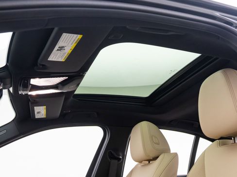 New 2026 BMW 330i xDrive Sedan w/ M Sport Package image 19