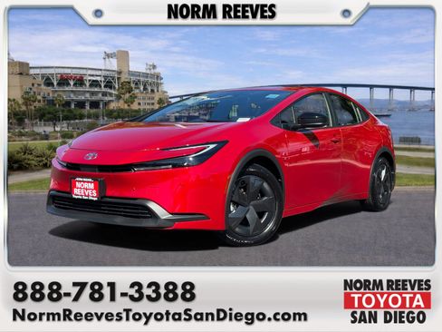 Certified 2026 Toyota Prius LE FWD image 1
