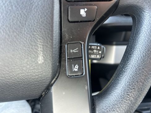 Used 2023 Toyota Tacoma SR image 19