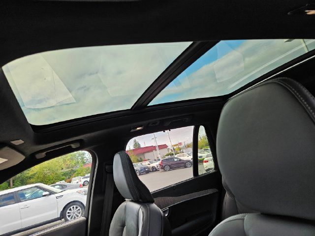 Certified 2024 Volvo XC90 B6 Ultimate w/ Lounge Package AWD/4WD image 25