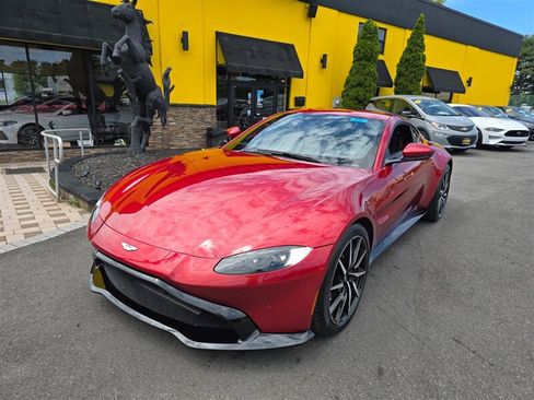 Used 2020 Aston Martin V8 Vantage Coupe RWD image 5