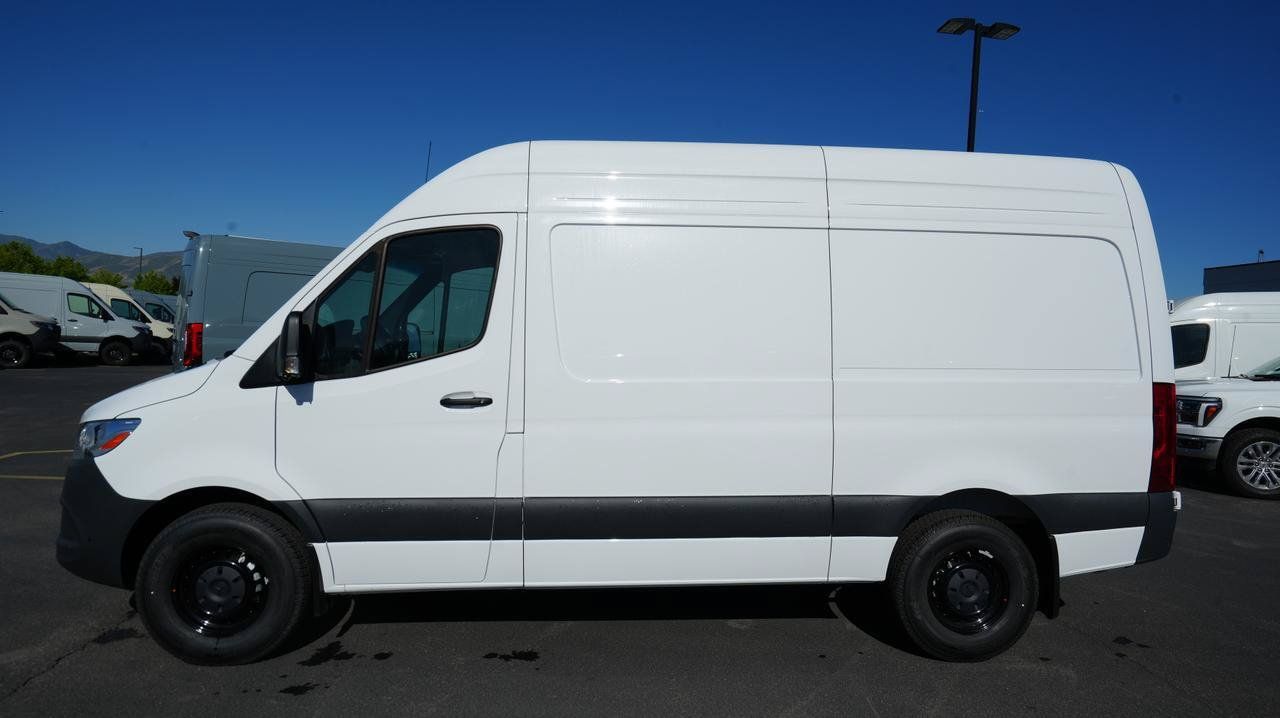 New 2026 Mercedes-Benz Sprinter 2500 image 3