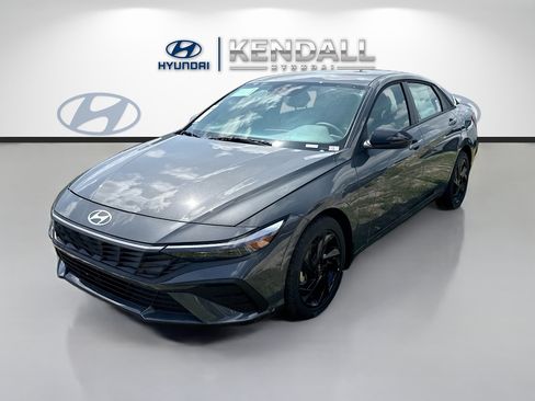 New 2026 Hyundai Elantra Sport FWD image 3