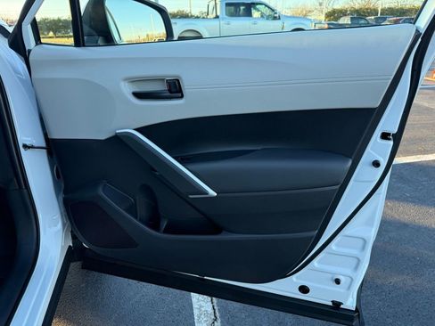 New 2026 Toyota Corolla Cross L image 37