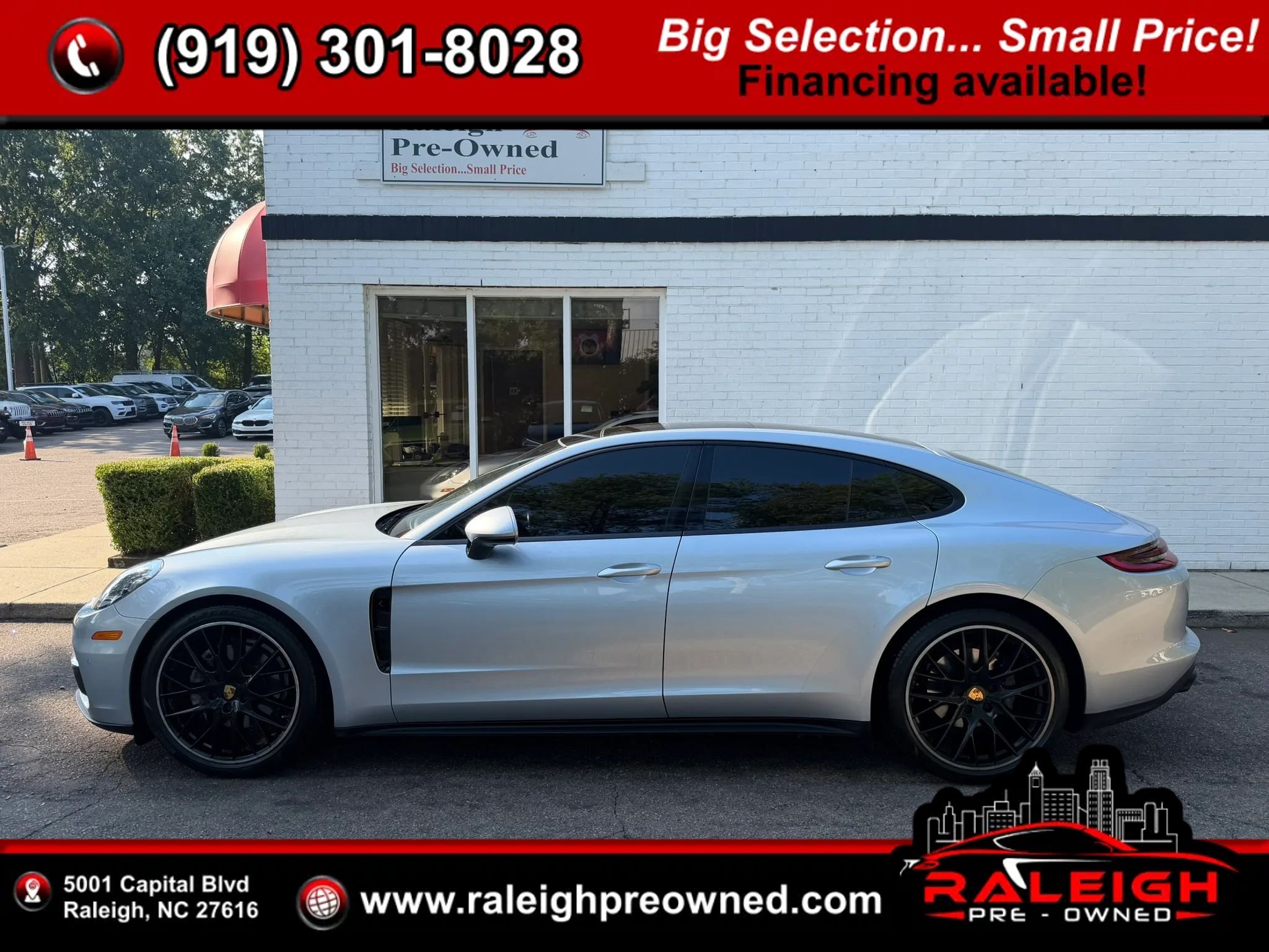 Used 2018 Porsche Panamera 4 AWD/4WD image 1