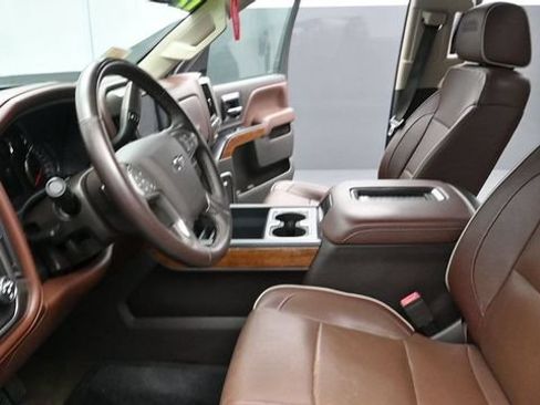 Used 2017 Chevrolet Silverado 1500 High Country AWD/4WD image 26