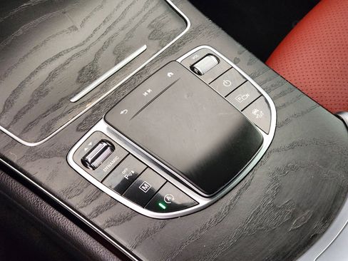 Used 2023 Mercedes-Benz GLC 300 4MATIC Coupe image 21