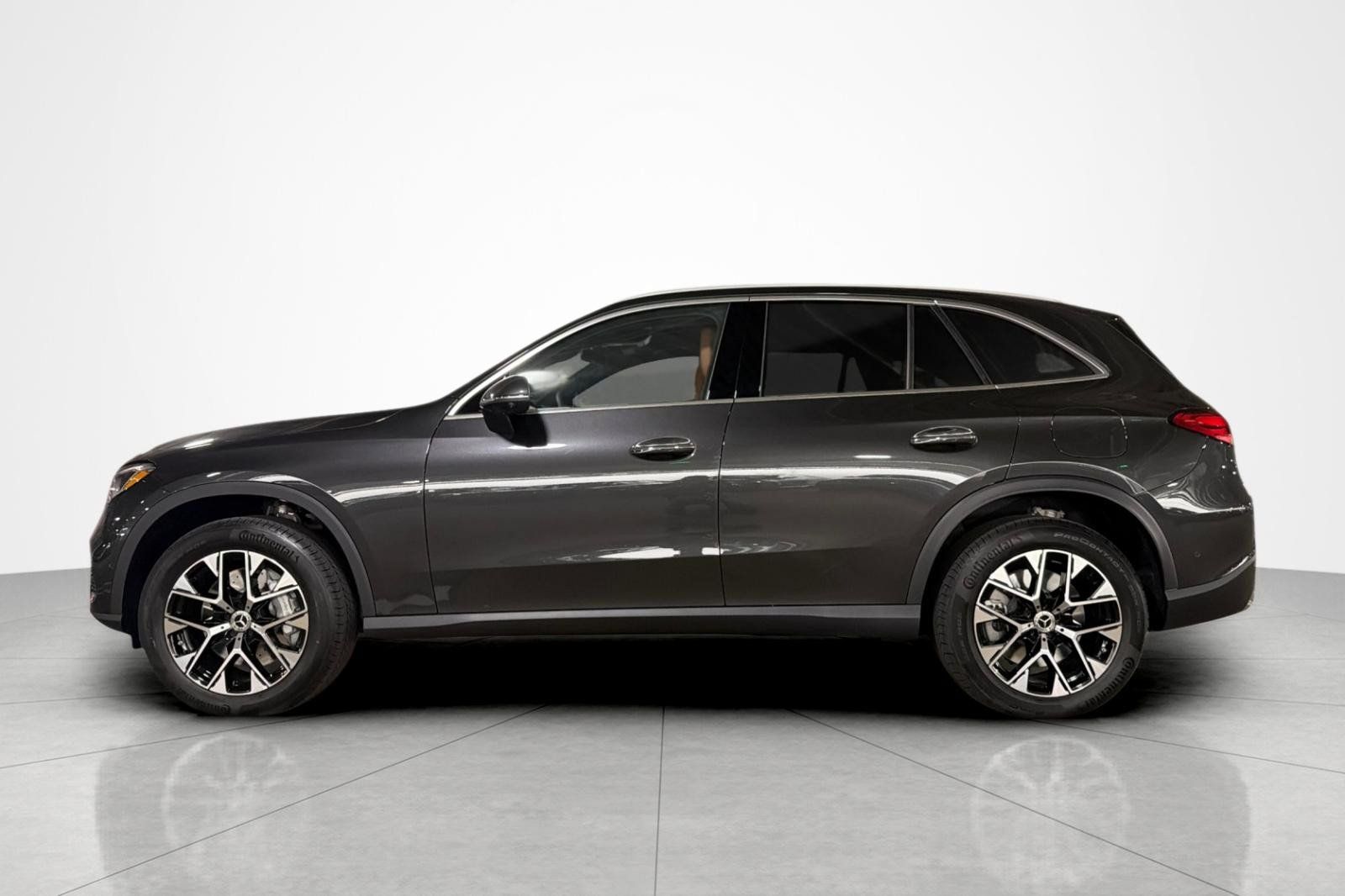 New 2027 Mercedes-Benz GLC 350e 4MATIC image 2