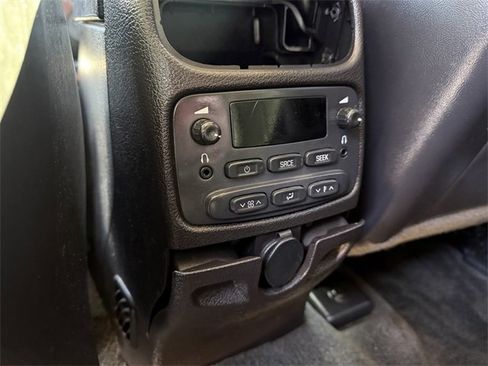 Used 2006 GMC Envoy XL Denali image 13