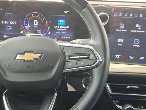 Used 2024 Chevrolet Traverse LT w/ Enhanced Driving Package FWD image 15