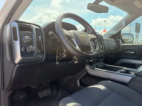 Used 2017 Chevrolet Silverado 1500 LT w/ All Star Edition AWD/4WD image 12