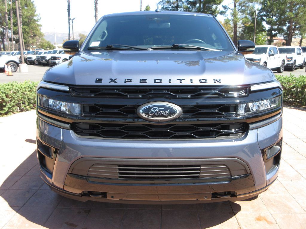Certified 2023 Ford Expedition Max Limited AWD/4WD image 8