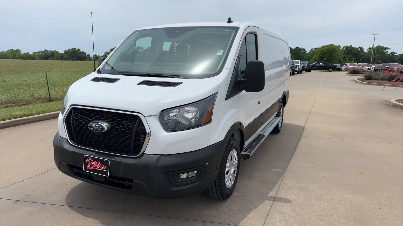 Used 2024 Ford Transit 250 Low Roof w/ Exterior Upgrade Package RWD image 3