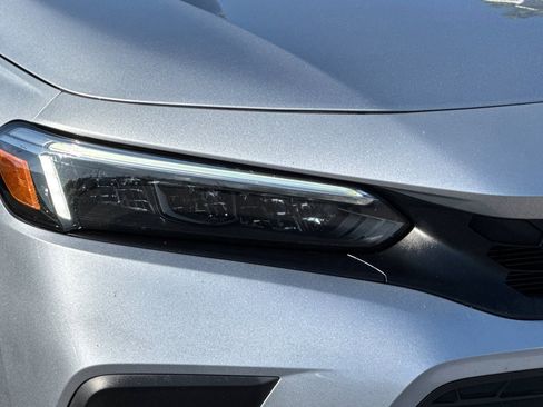 Used 2023 Honda Civic Sport image 10