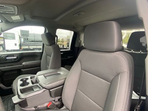 Used 2024 Chevrolet Silverado 2500 W/T w/ WT Convenience Package RWD image 19