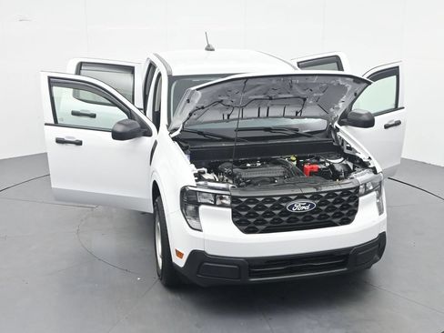 Certified 2025 Ford Maverick XL w/ Equipment Group 102A AWD/4WD image 38