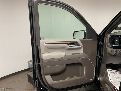 New 2026 Chevrolet Silverado 1500 LT w/ All Star Edition Plus image 9