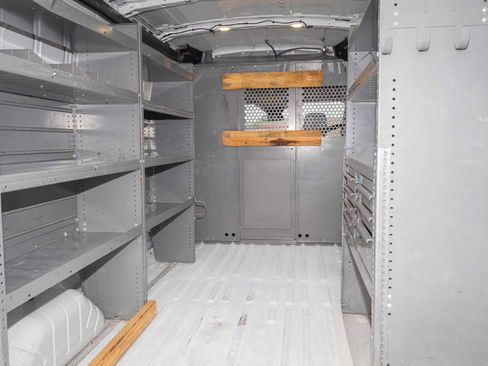 Used 2017 Ford Transit 250 148 Medium Roof image 16