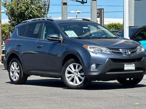 Used 2013 Toyota RAV4 Limited AWD/4WD image 2