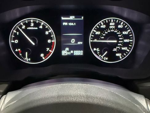 Used 2024 Subaru Crosstrek 2.5i Limited w/ Popular Package #4A image 26