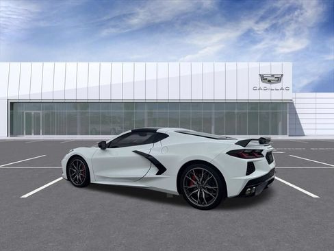 Used 2024 Chevrolet Corvette Stingray Preferred Cpe w/ Z51 Performance Package RWD image 4