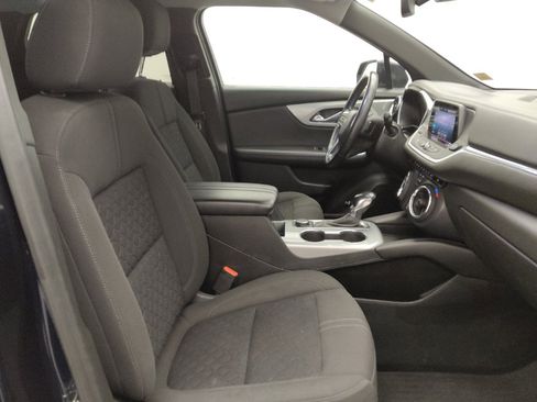 Used 2020 Chevrolet Blazer LT FWD image 21