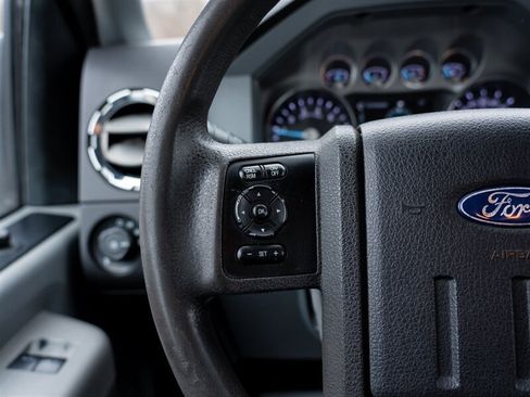 Used 2014 Ford F250 XLT w/ XLT Value Package AWD/4WD image 27