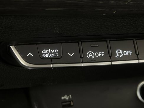 Used 2023 Audi A4 2.0T Premium Plus image 32