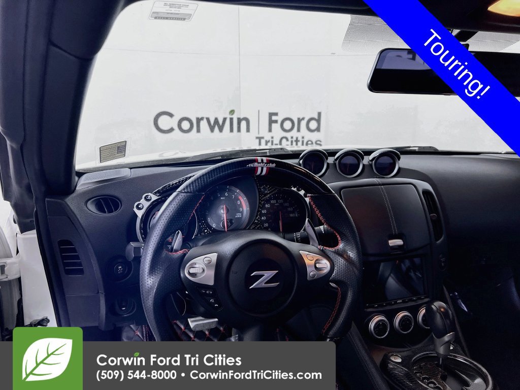 Used 2013 Nissan 370Z Touring RWD image 25