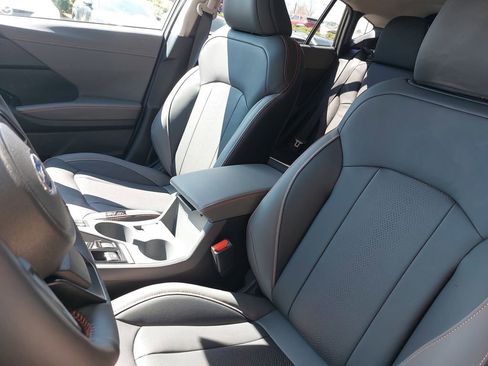 New 2026 Subaru Crosstrek 2.5i Limited image 15