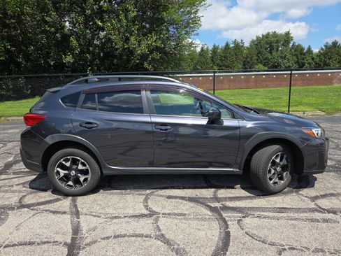 Used 2018 Subaru Crosstrek 2.0i Premium AWD/4WD image 6