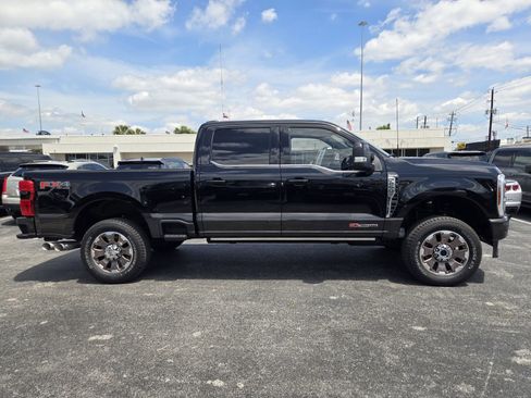 Used 2024 Ford F250 King Ranch AWD/4WD image 4