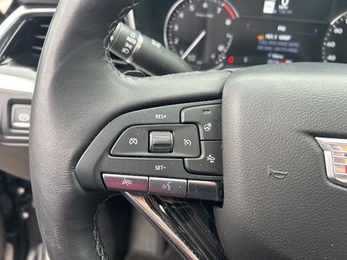 Certified 2023 Cadillac XT6 Premium Luxury image 11