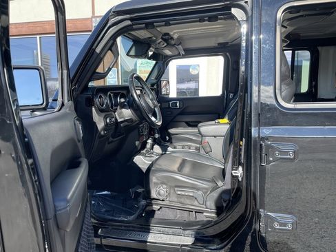 Used 2022 Jeep Wrangler Unlimited Rubicon 4xe w/ Steel Bumper Group image 10