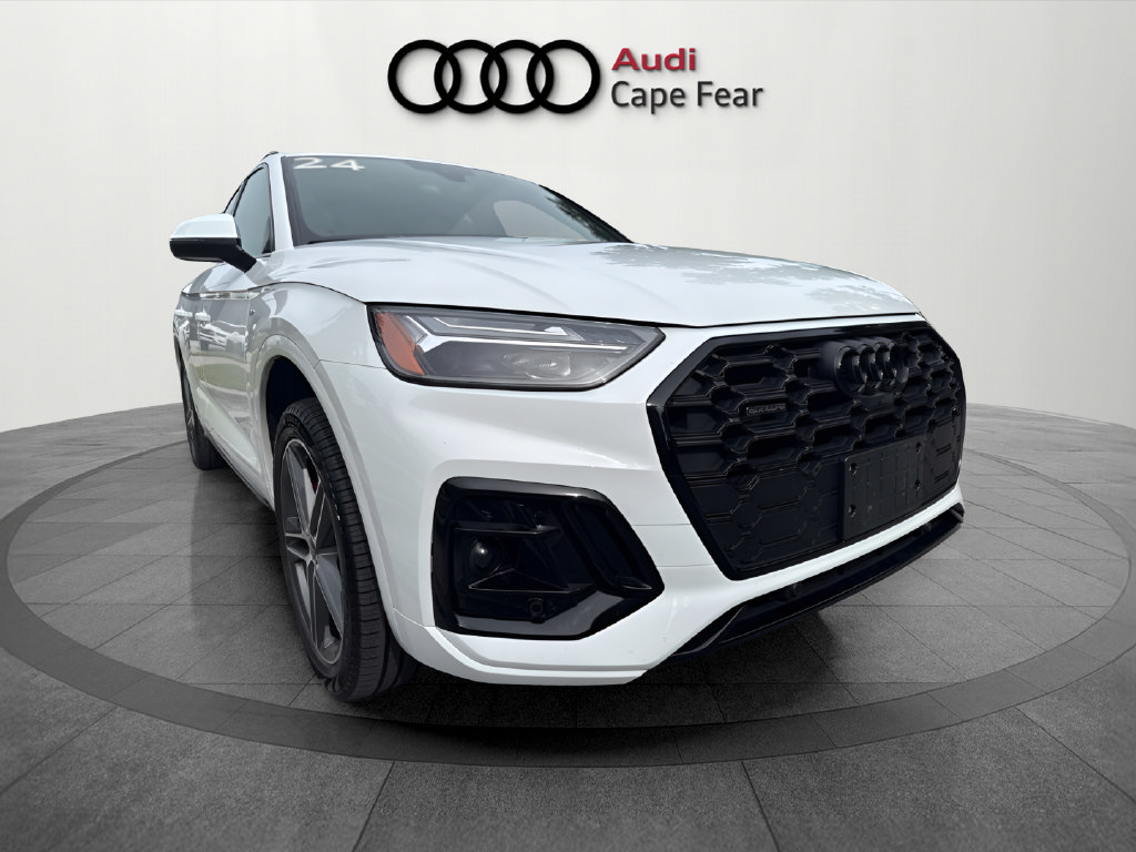 Used 2024 Audi Q5 e Premium Plus w/ Premium Plus Package AWD/4WD image 10