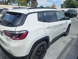 Used 2025 Jeep Compass Latitude w/ Altitude Special Edition image 2