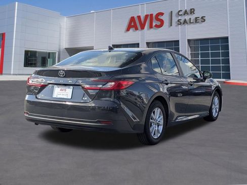 Used 2025 Toyota Camry LE FWD image 6