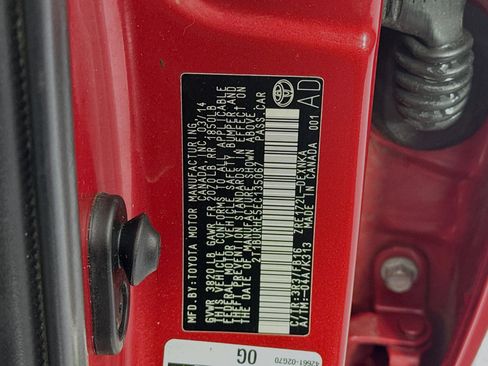 Used 2014 Toyota Corolla L image 29