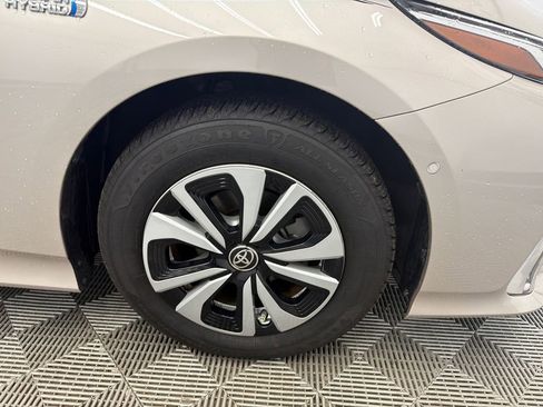 Used 2018 Toyota Prius Prime Advanced image 13
