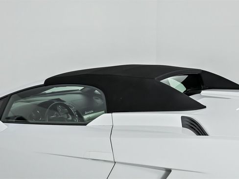 Used 2013 Lamborghini Gallardo LP 560-4 AWD/4WD image 38